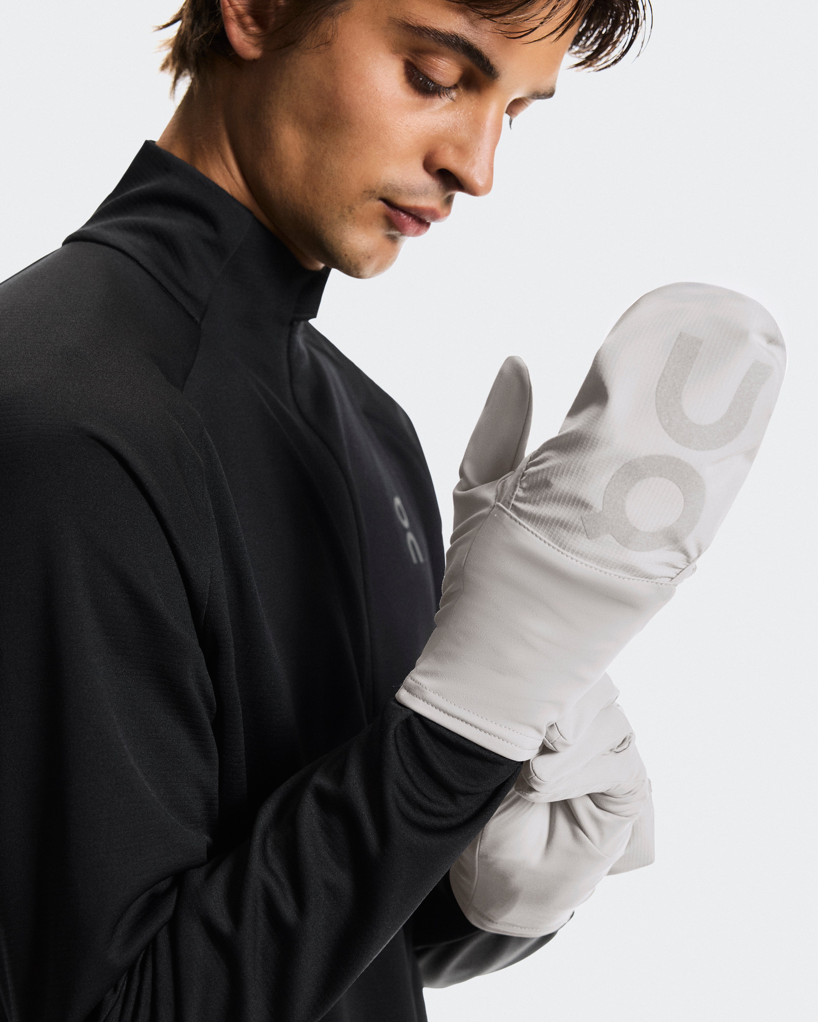 On Core Glove Alloy