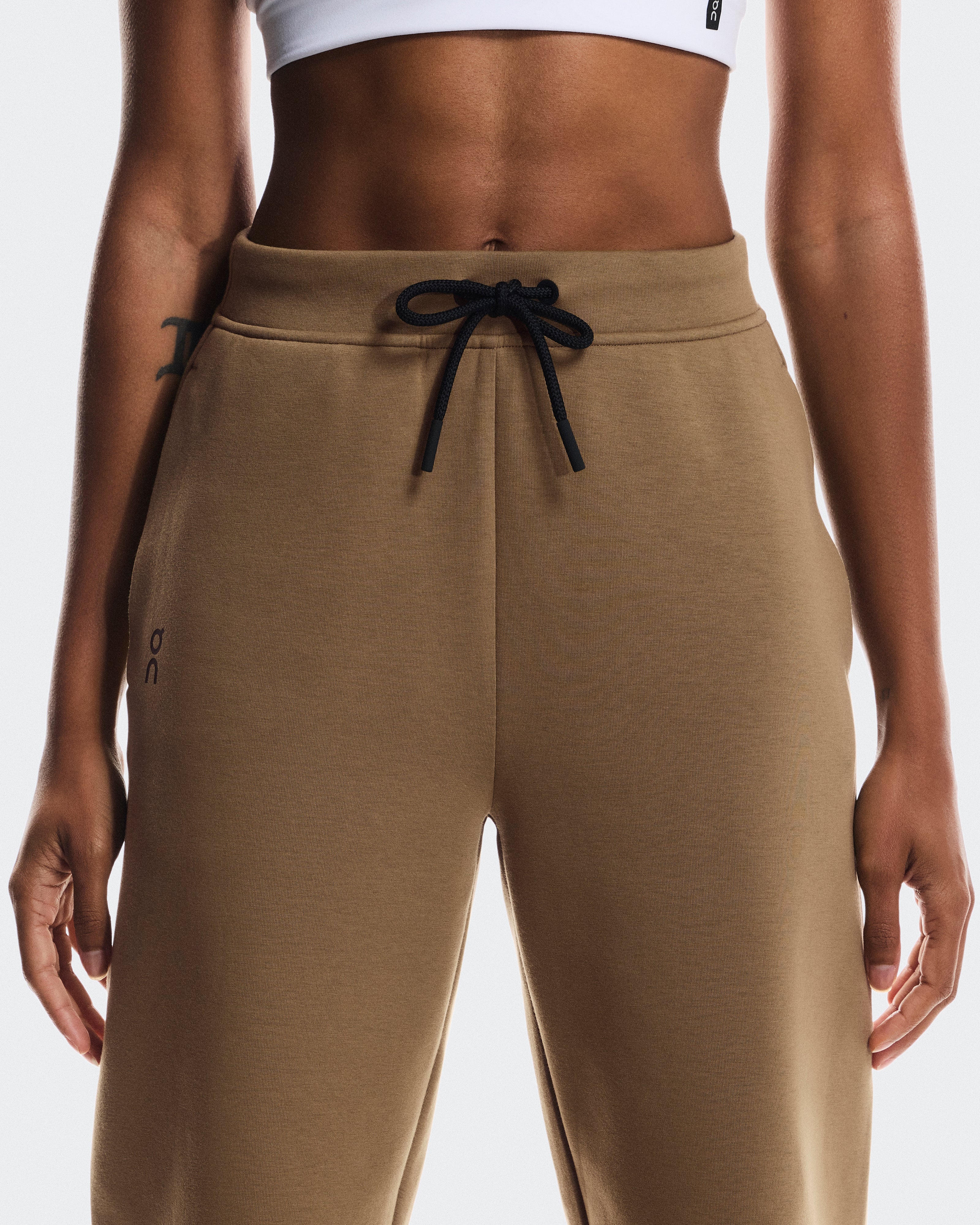On Focus Tech Sweatpants Nutmeg (Women'S)
