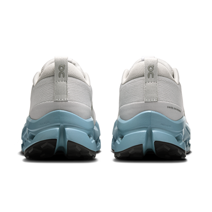 on running cloudsurfer trail 2 glacier dust (women's)