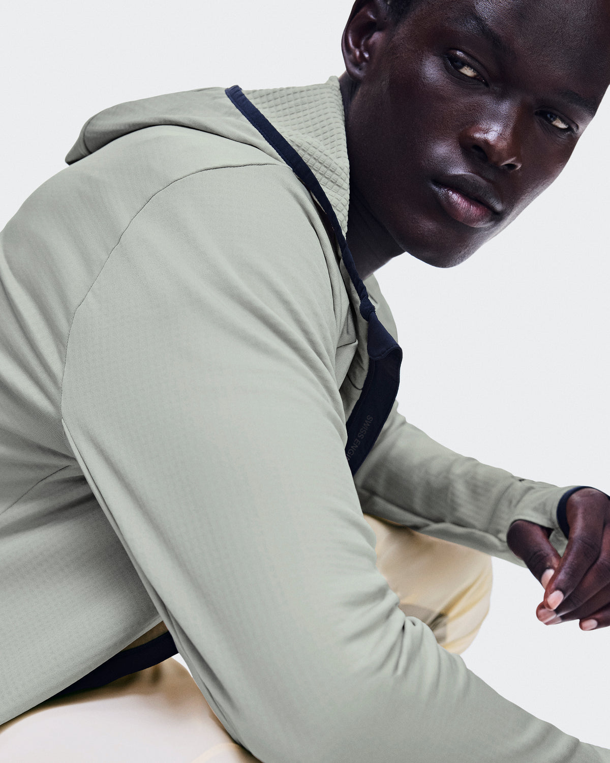 On Climate Zip Hoodie Brume