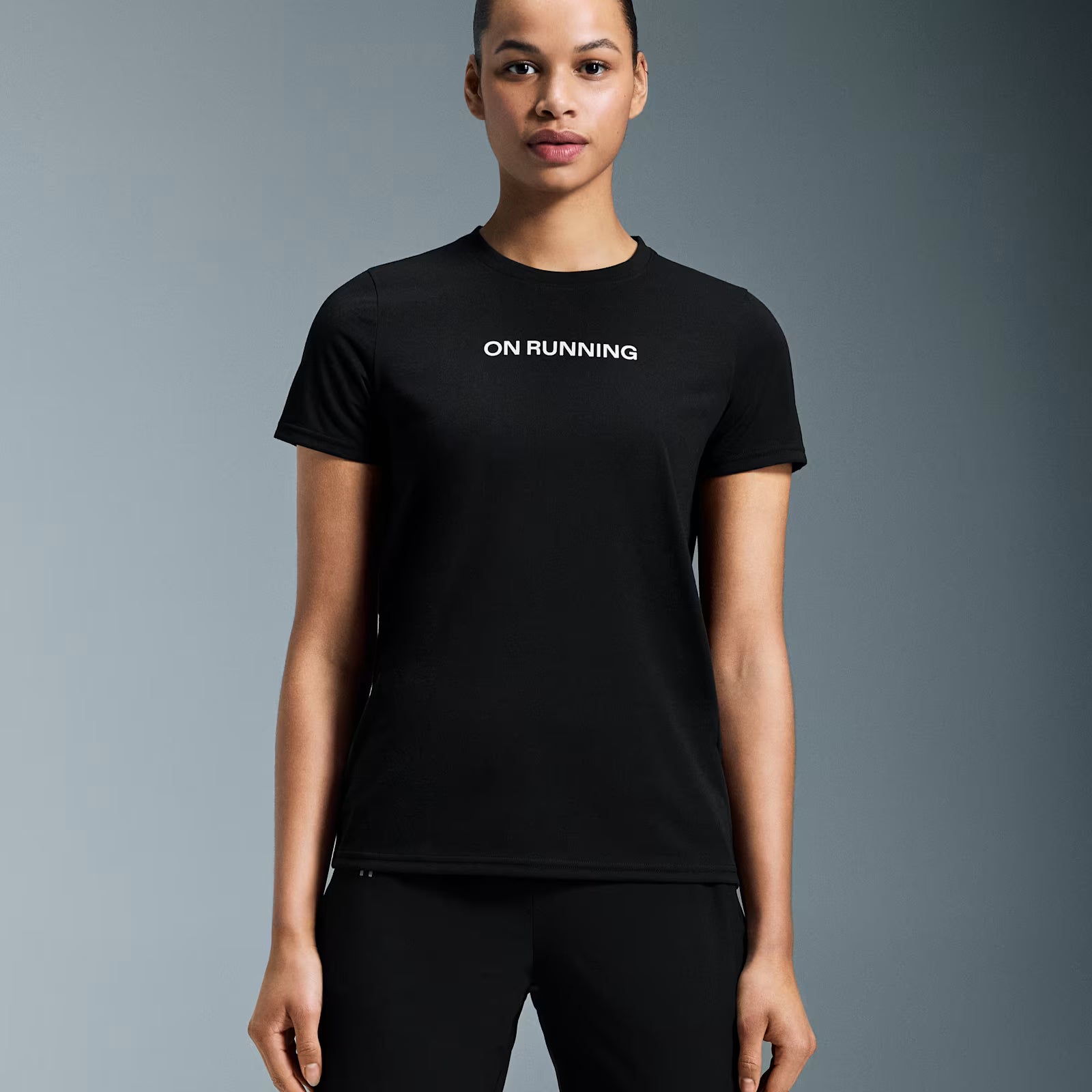 On On Run-T Black (Women'S)