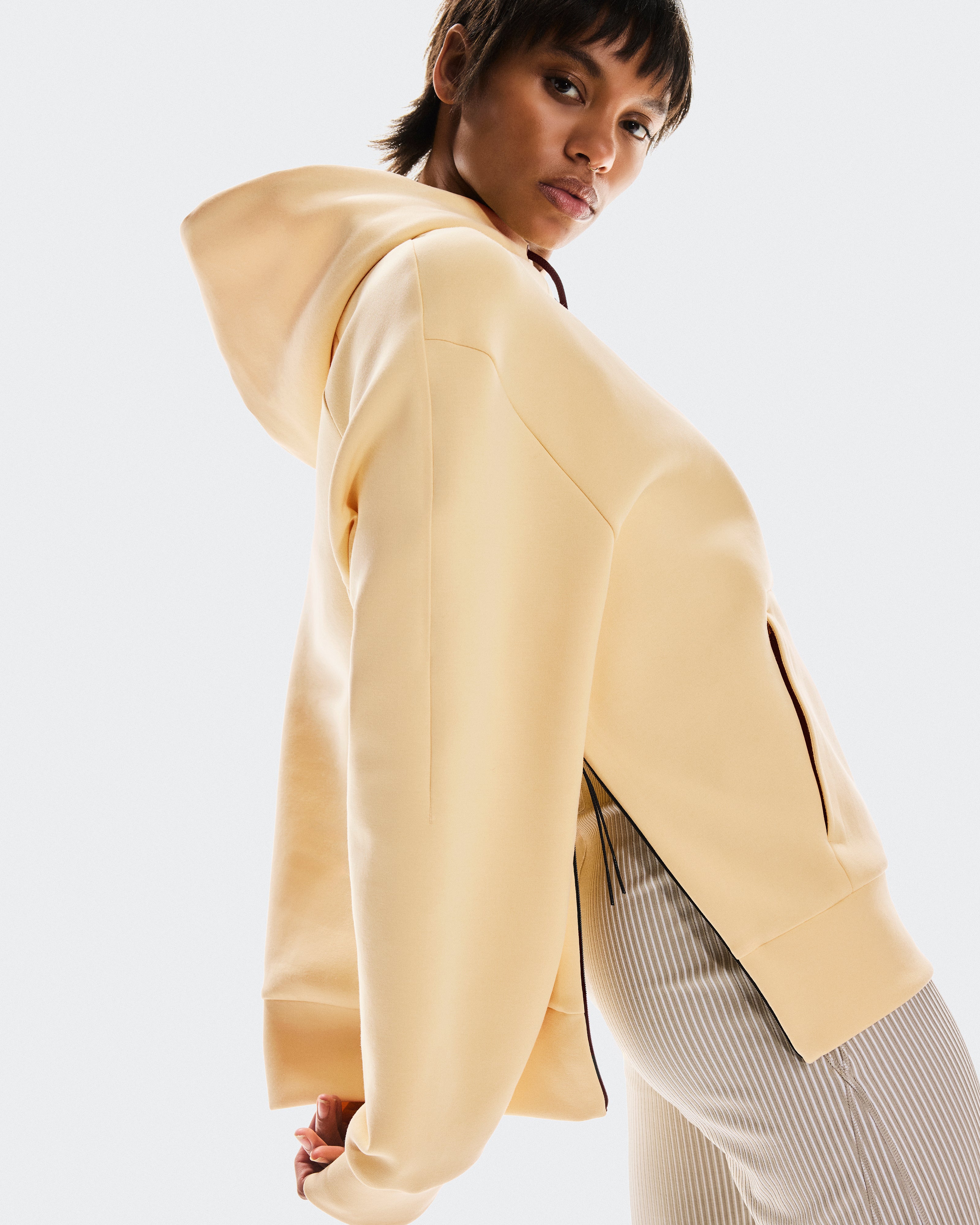 On Focus Tech Hoodie Nectar (Women'S)