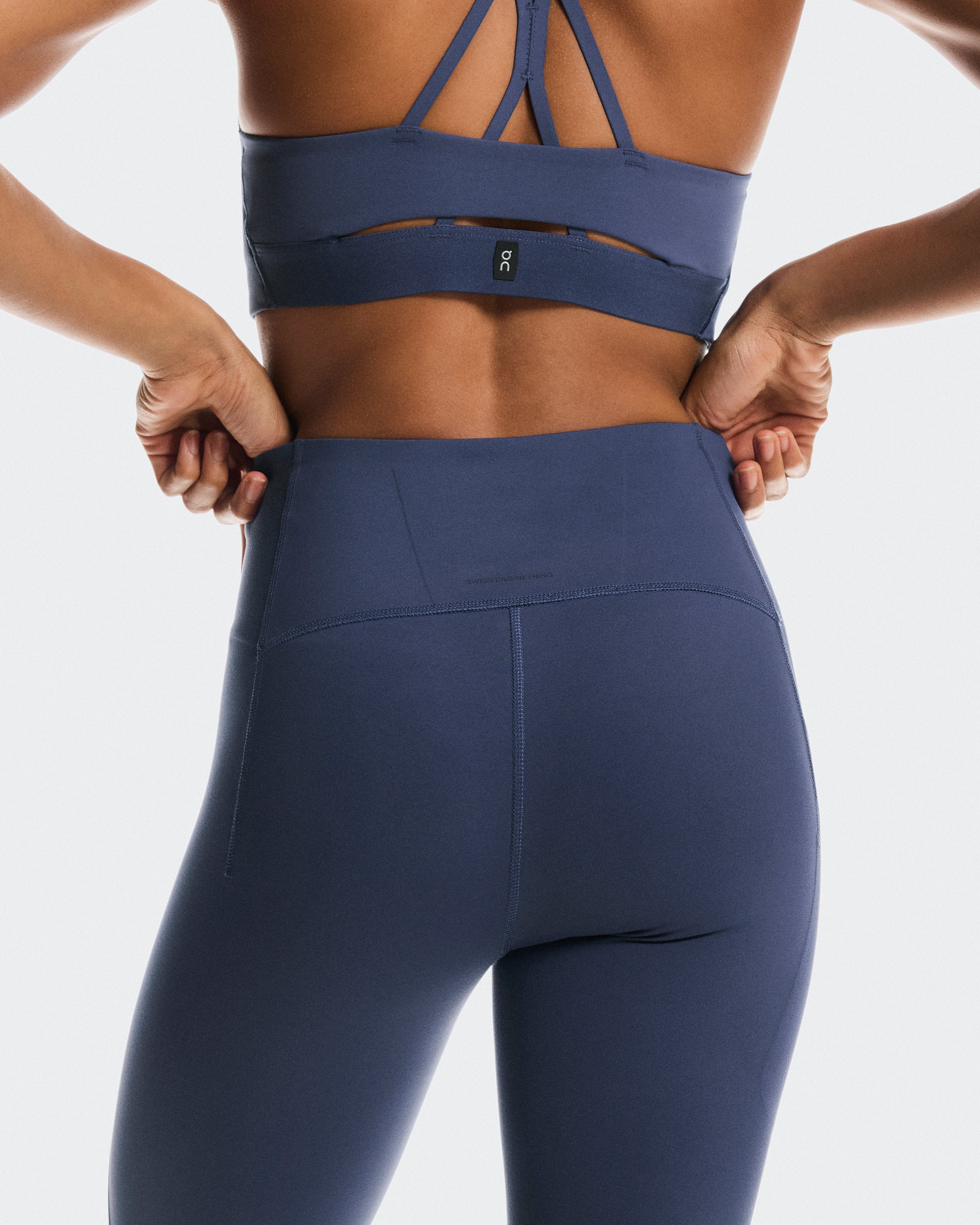 On Studio Tights 7/8 Acai (Women'S)