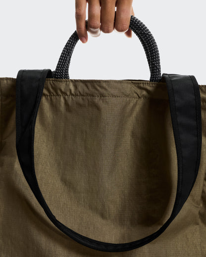On Tote Pack 25L Olive | Black