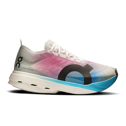 On Running Cloudboom Strike White Horizon Running (Women'S)