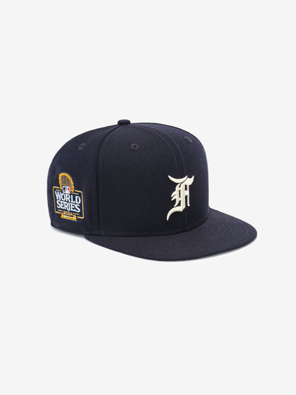 Essentials New York Yankees 59Fifty Cap Navy