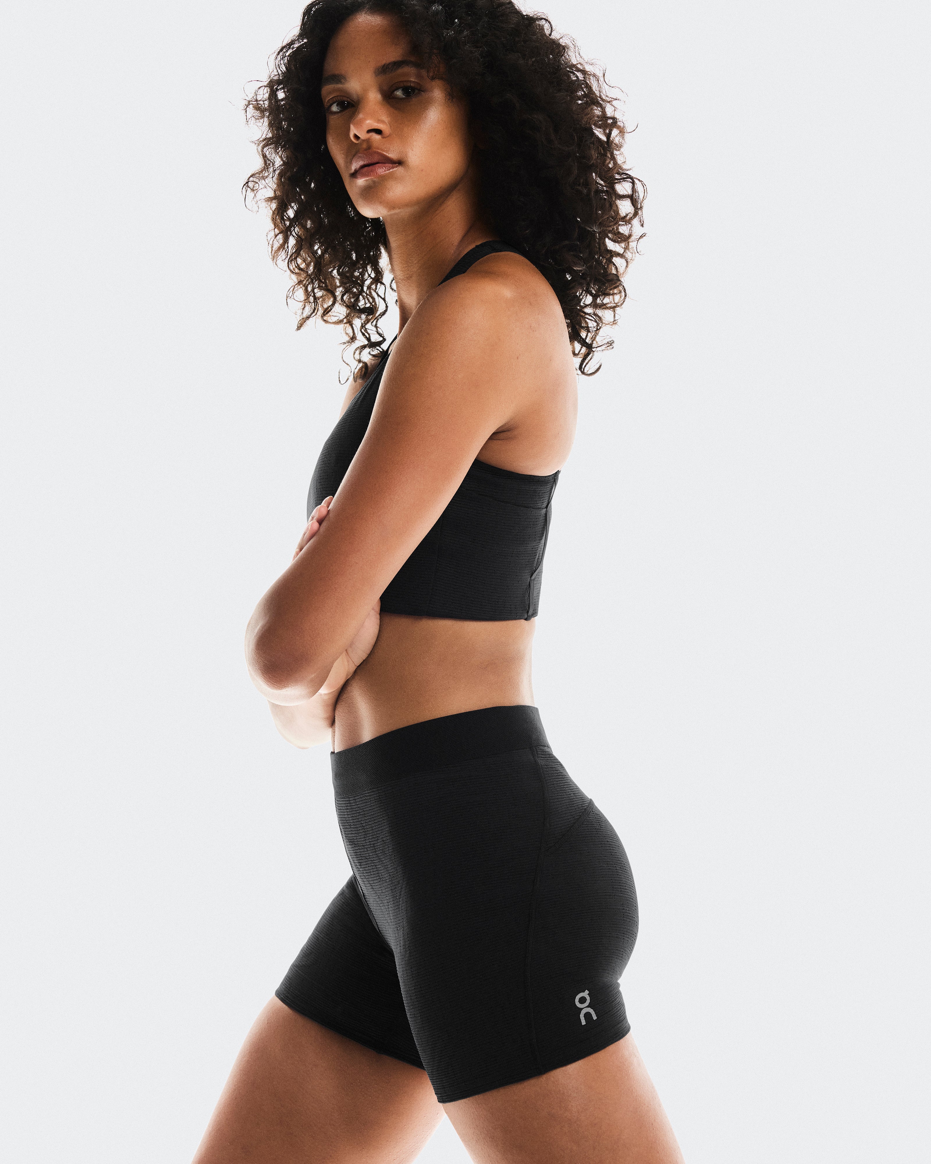 On Pace Tights Short Black (Women's)