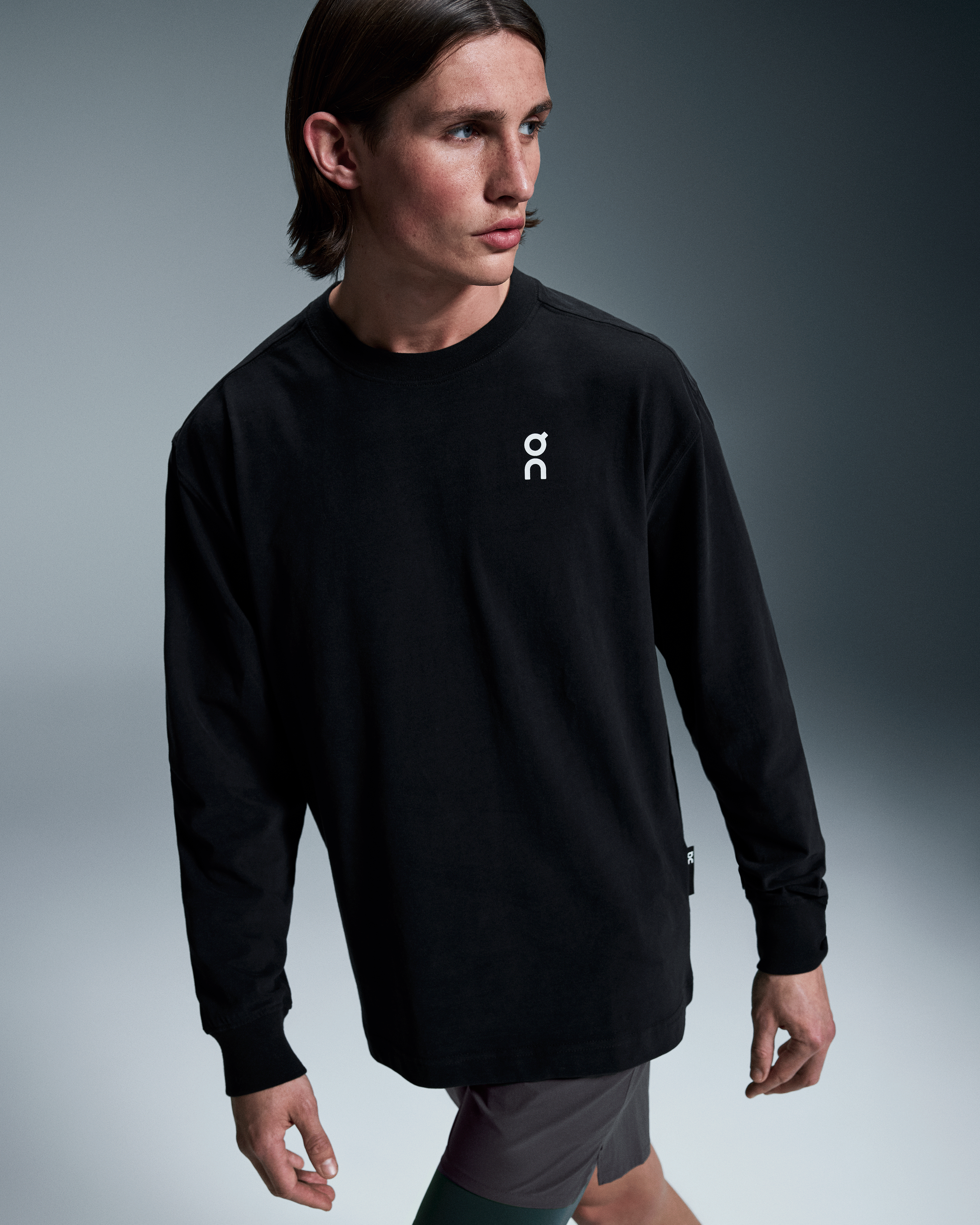 On Club Long-T Black
