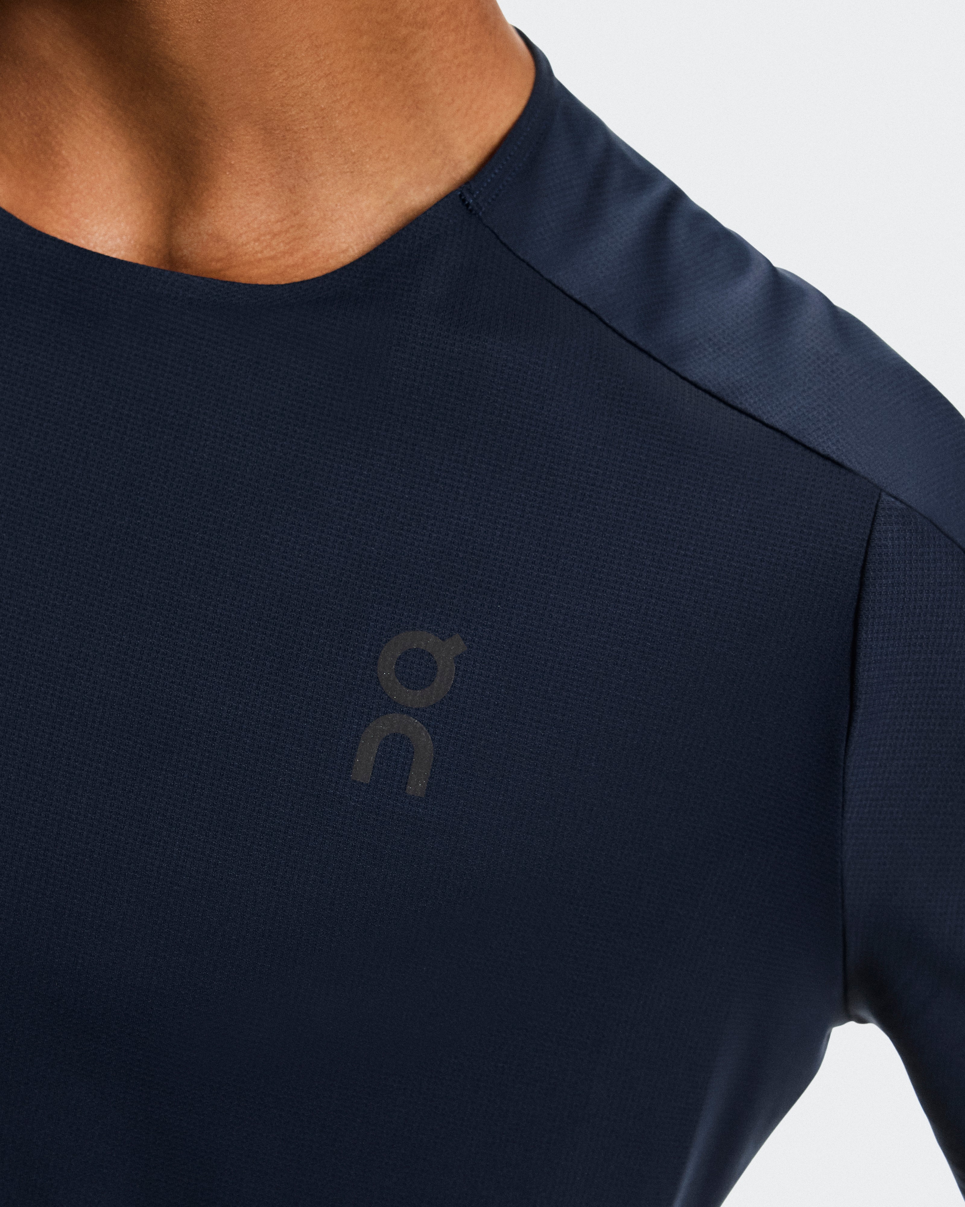 On Performance-T Navy | Black