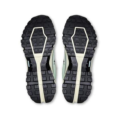 on running cloudrock low waterproof mineral aloe (women's)