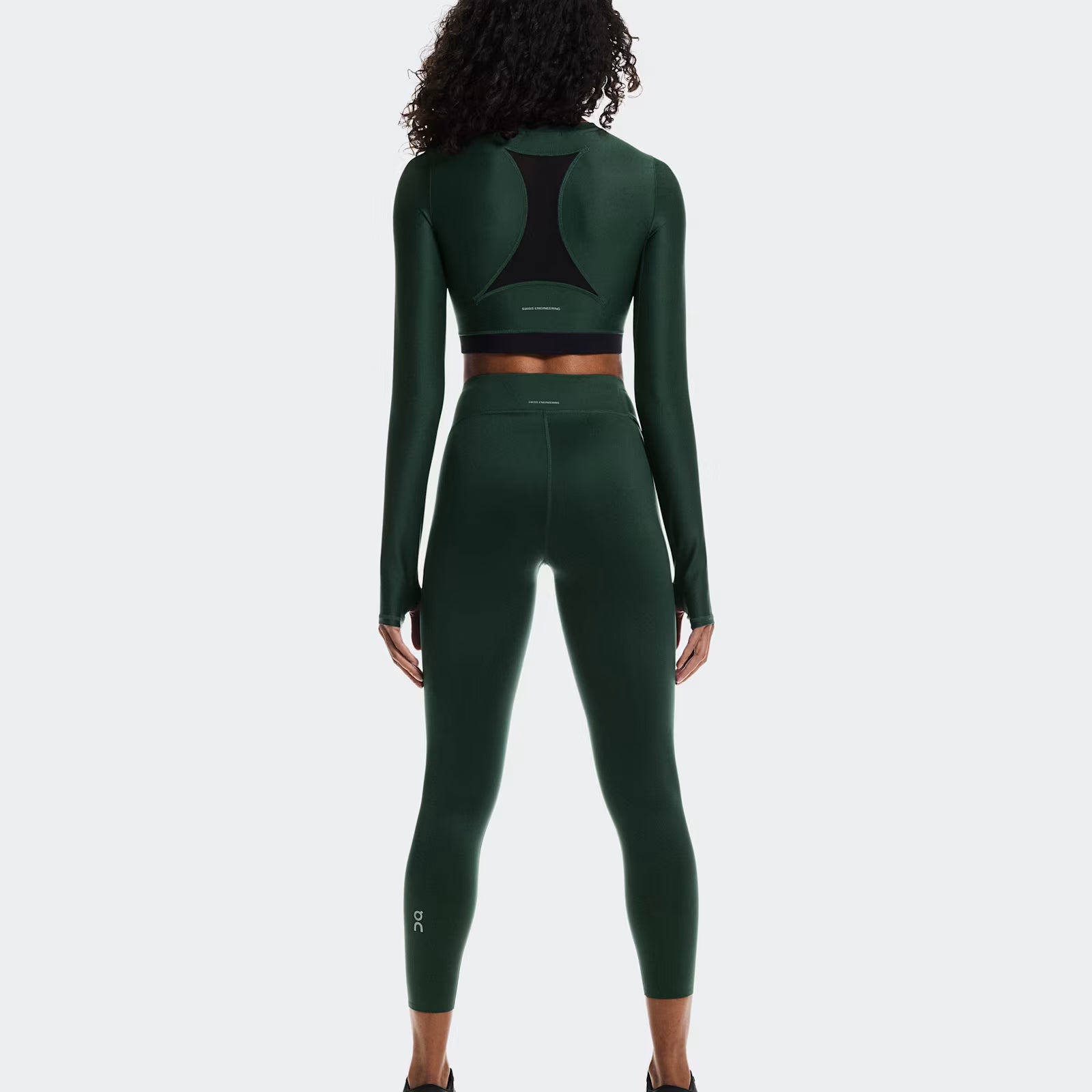 On Train Long Sleeve Crop Obsidian (Women'S)