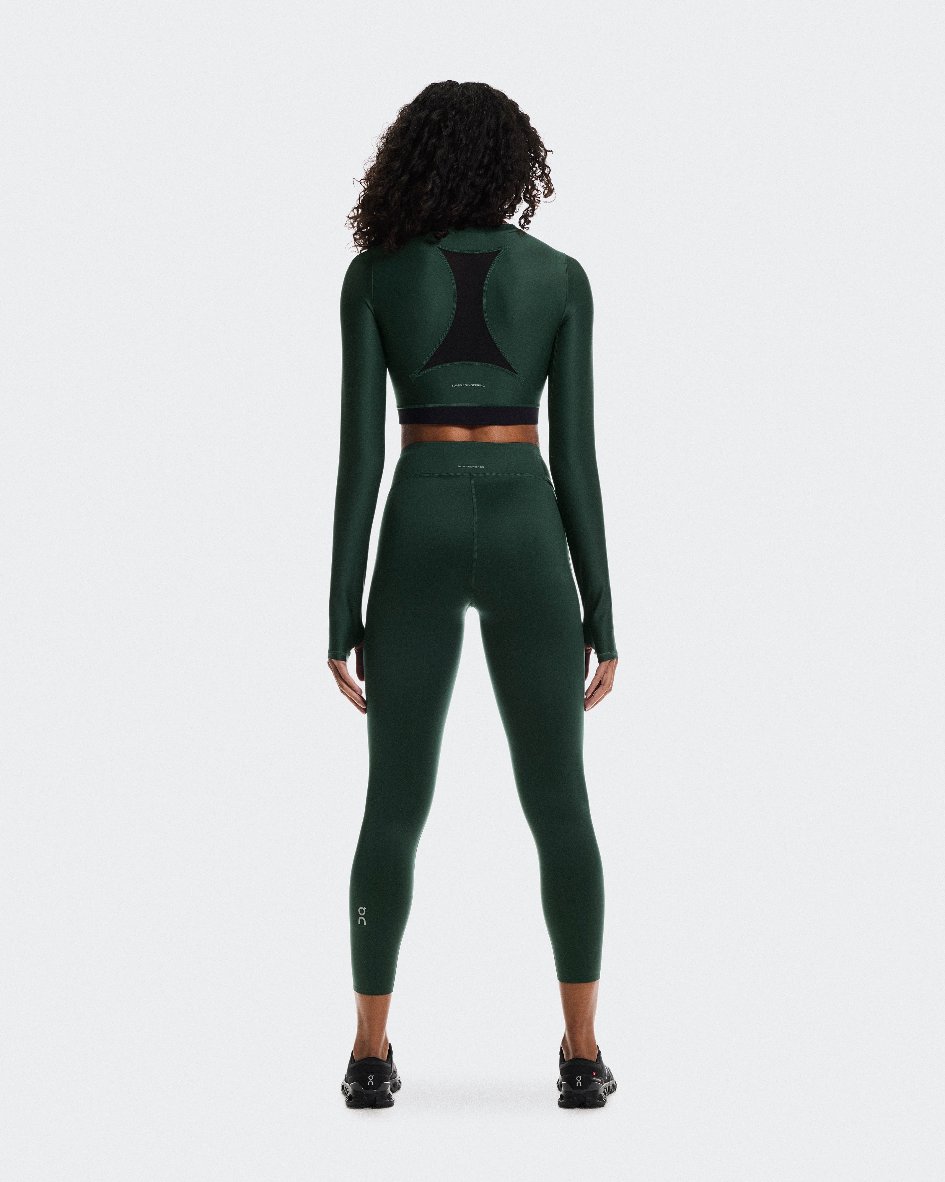 On Train Long Sleeve Crop Obsidian (Women'S)