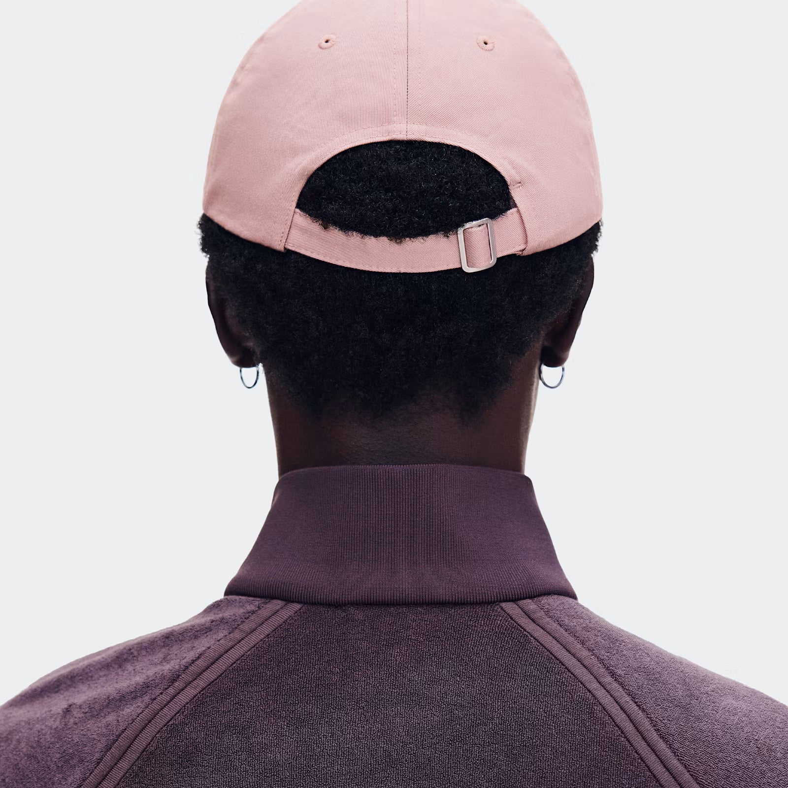 On All-Day Cap Biscuit