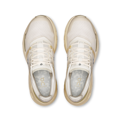 on running cloudpulse ivory tumeric (women's)