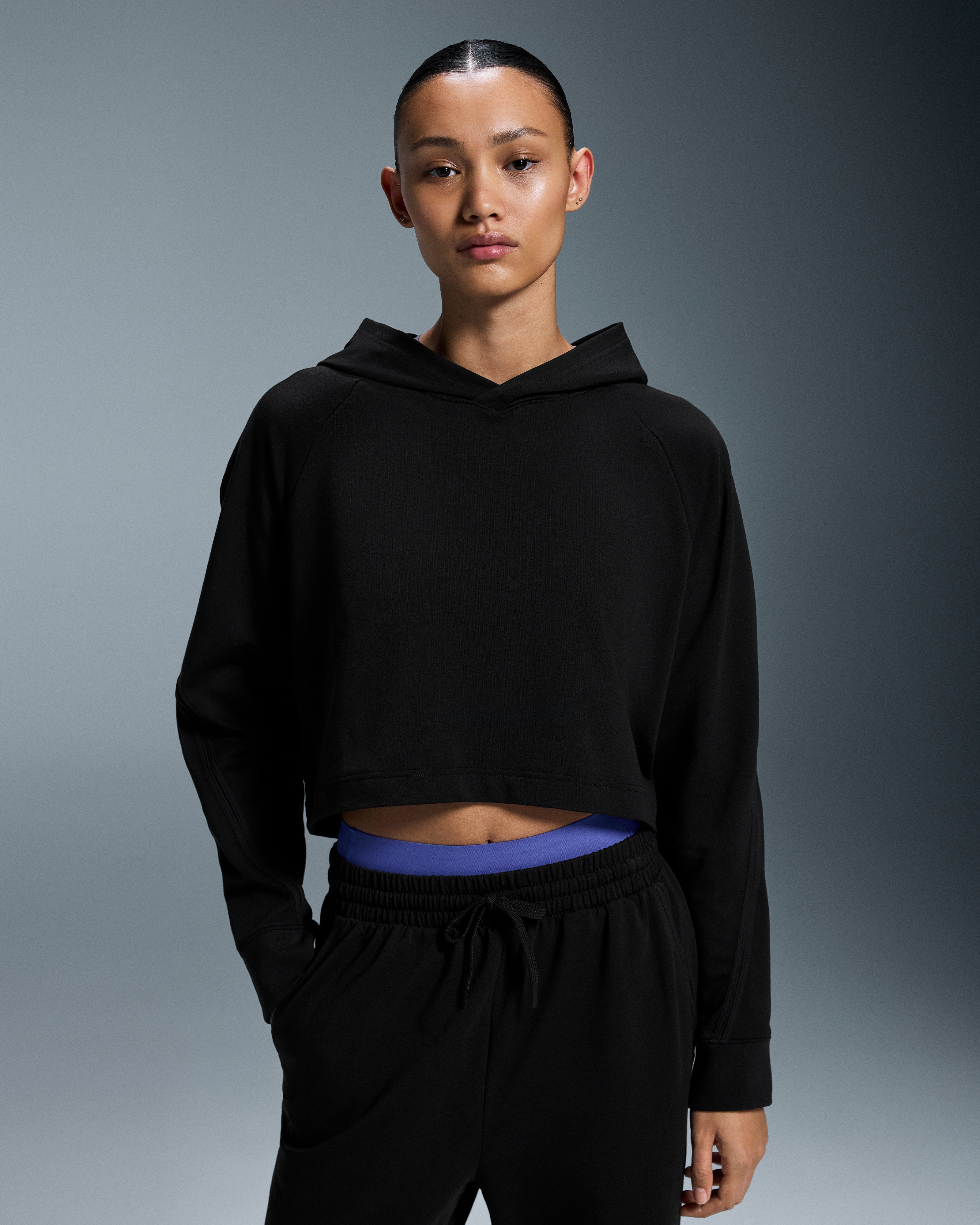 On Studio Hoodie Black (Women's)