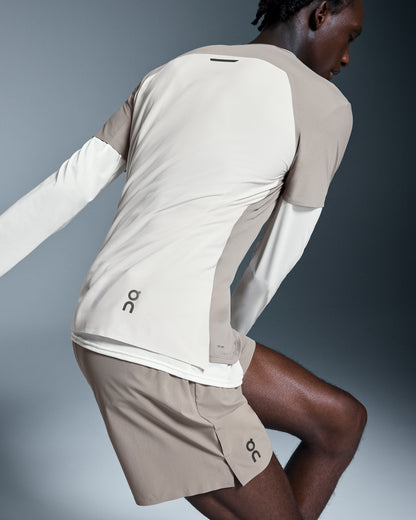 On 5" Performance Shorts Cinder