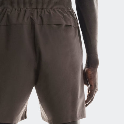 On Focus Shorts Pebble