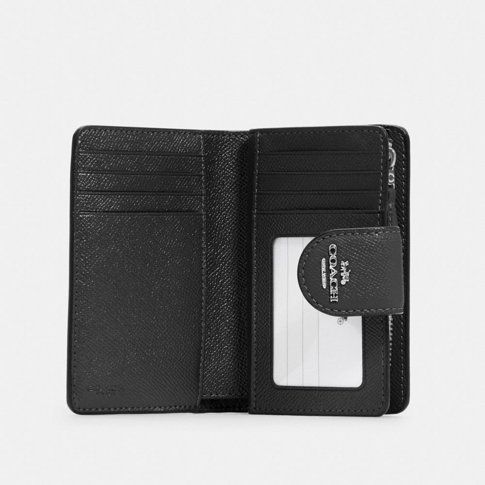 Medium Corner Zip Wallet Crossgrain Leather-Silver-Black Crossgrain Leather-Silver-Black