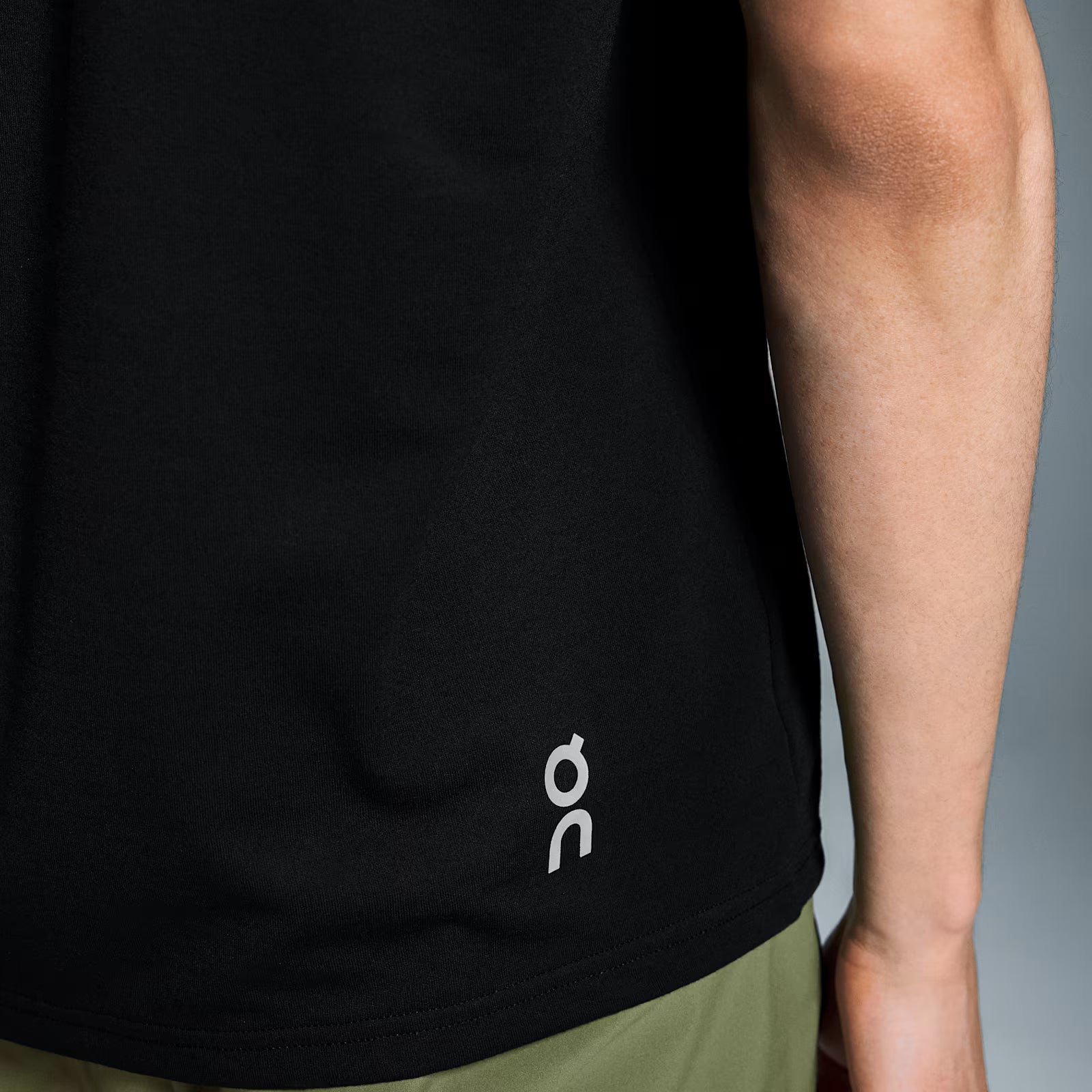 On On Run-T Black