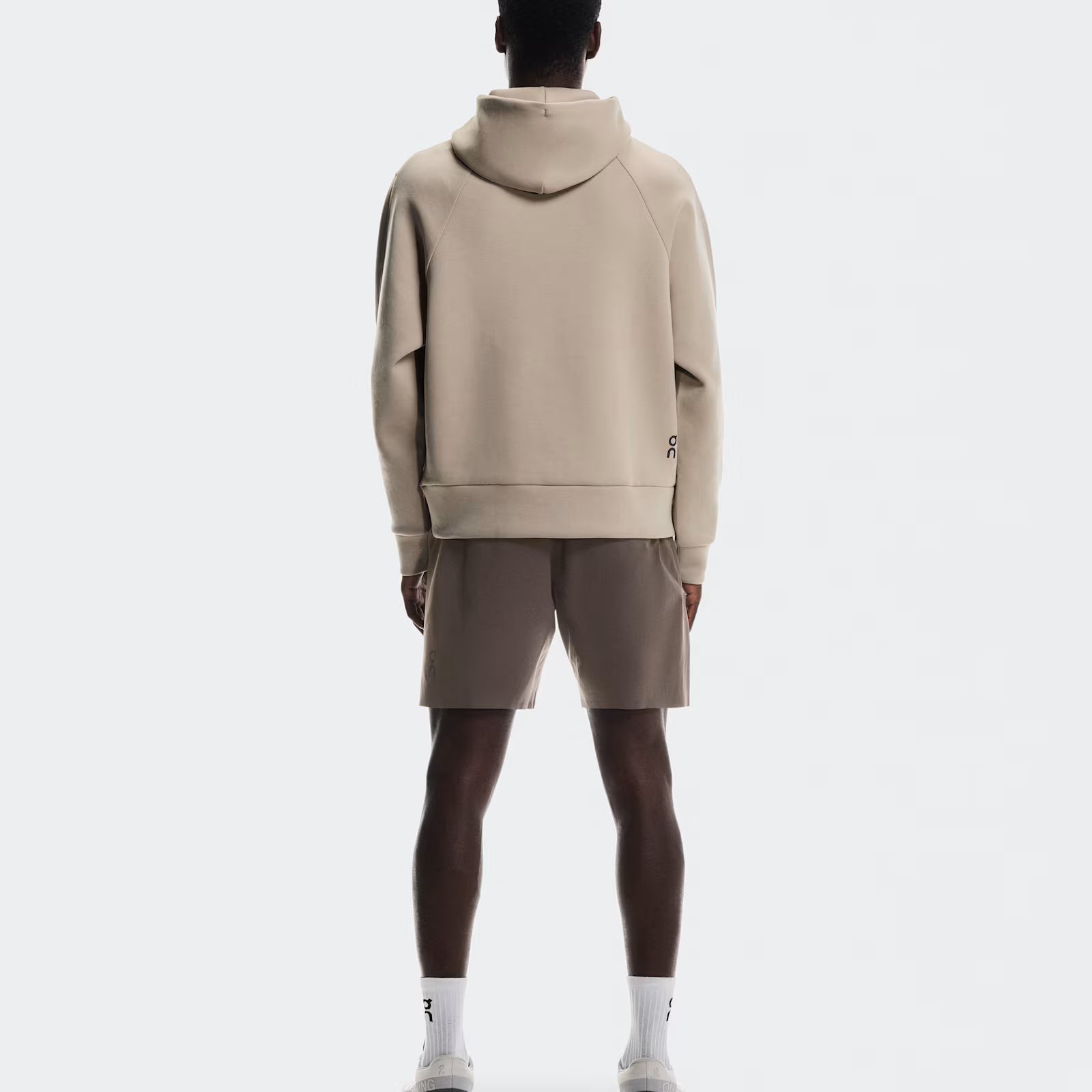 On Focus Tech Hoodie Desert