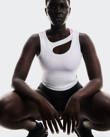 On Studio Cut-Out Crop White (Women's)