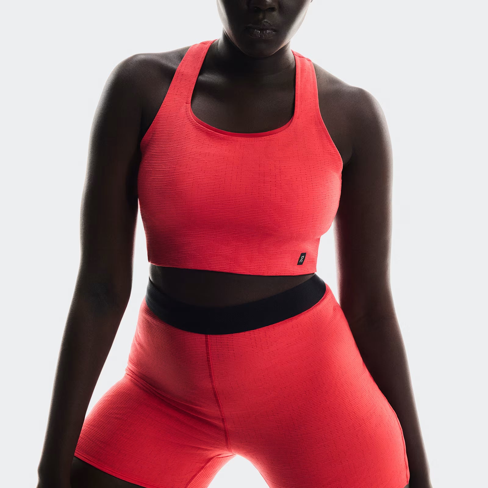 On Pace Tights Short Red (Women'S)