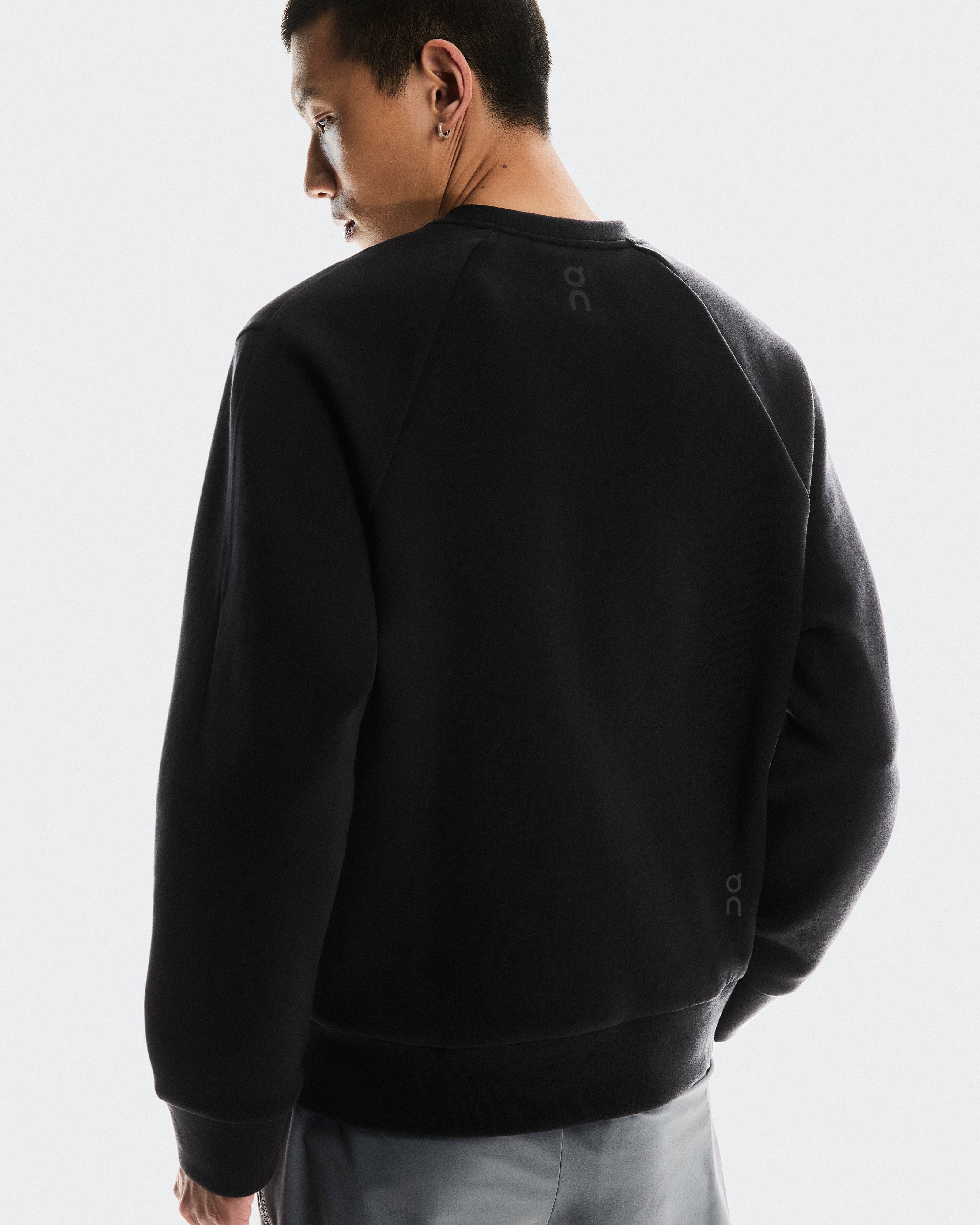 On Focus Tech Crew Black