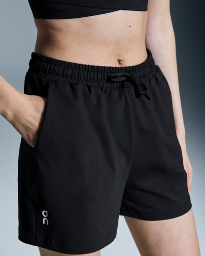 On Courtside Shorts Black (Women's)
