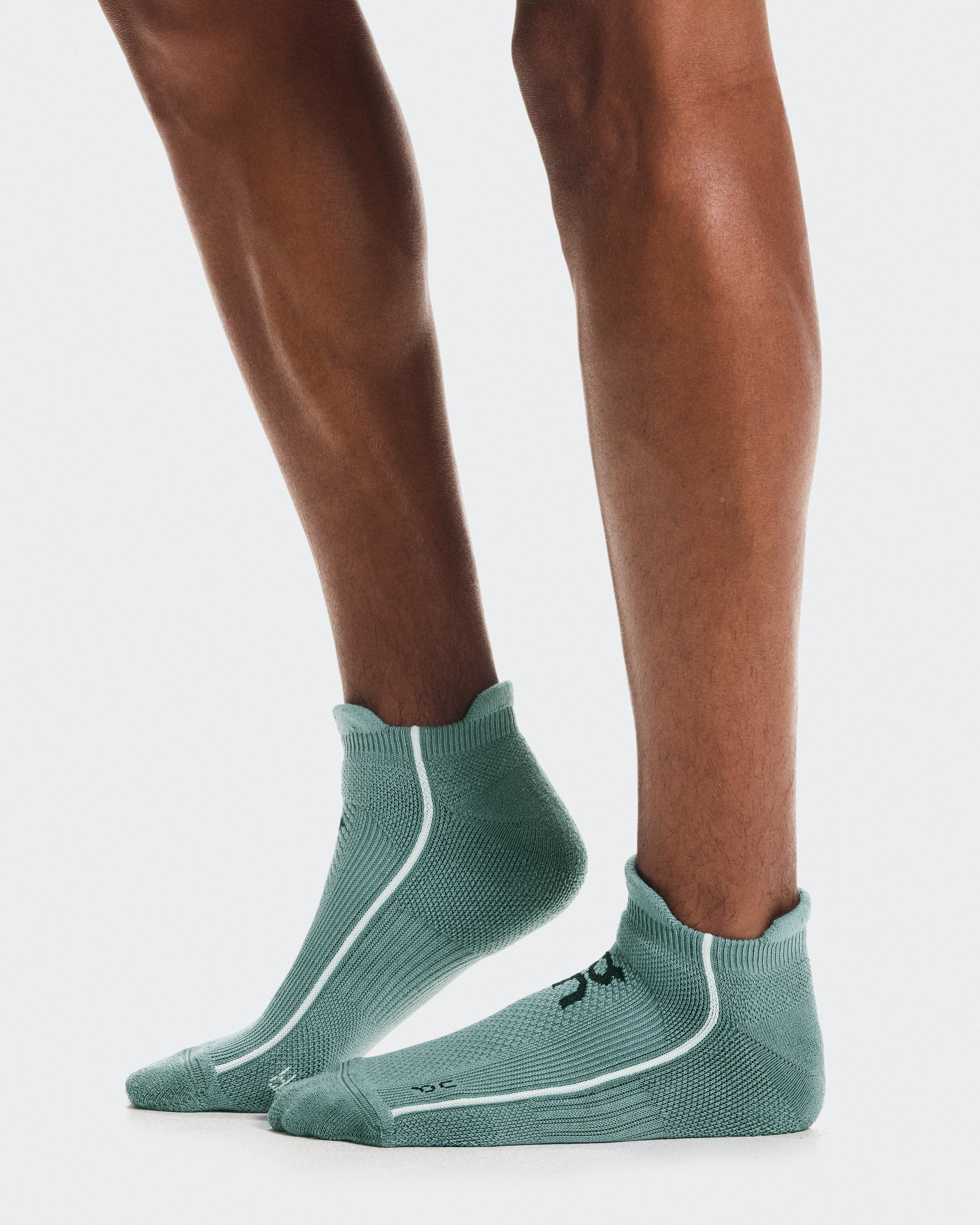 On Court Sock Low Tide | Ivory