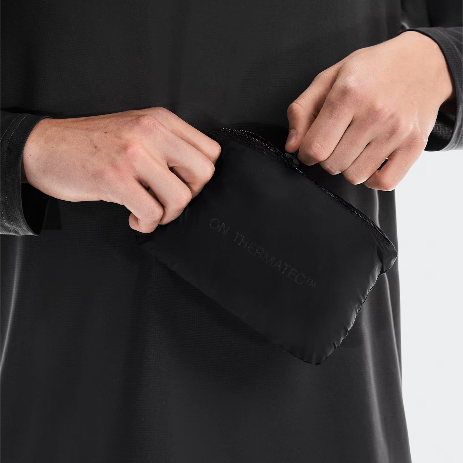 On Weather Vest Black | Eclipse