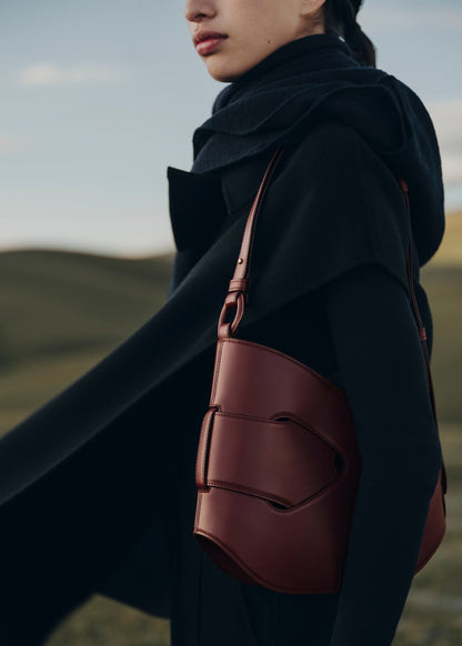 Polene Nodde Hobo Smooth Black Cherry