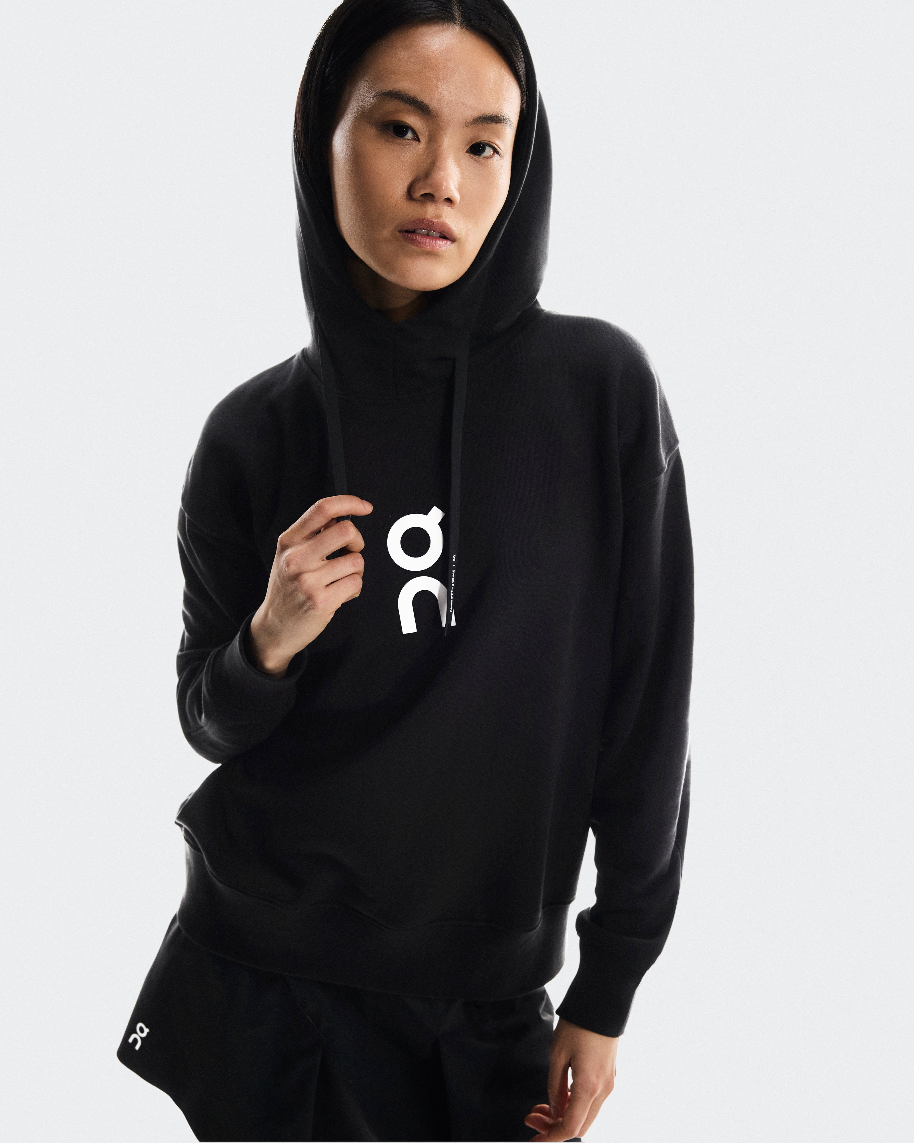On Club Hoodie Tennis Black (Women's)