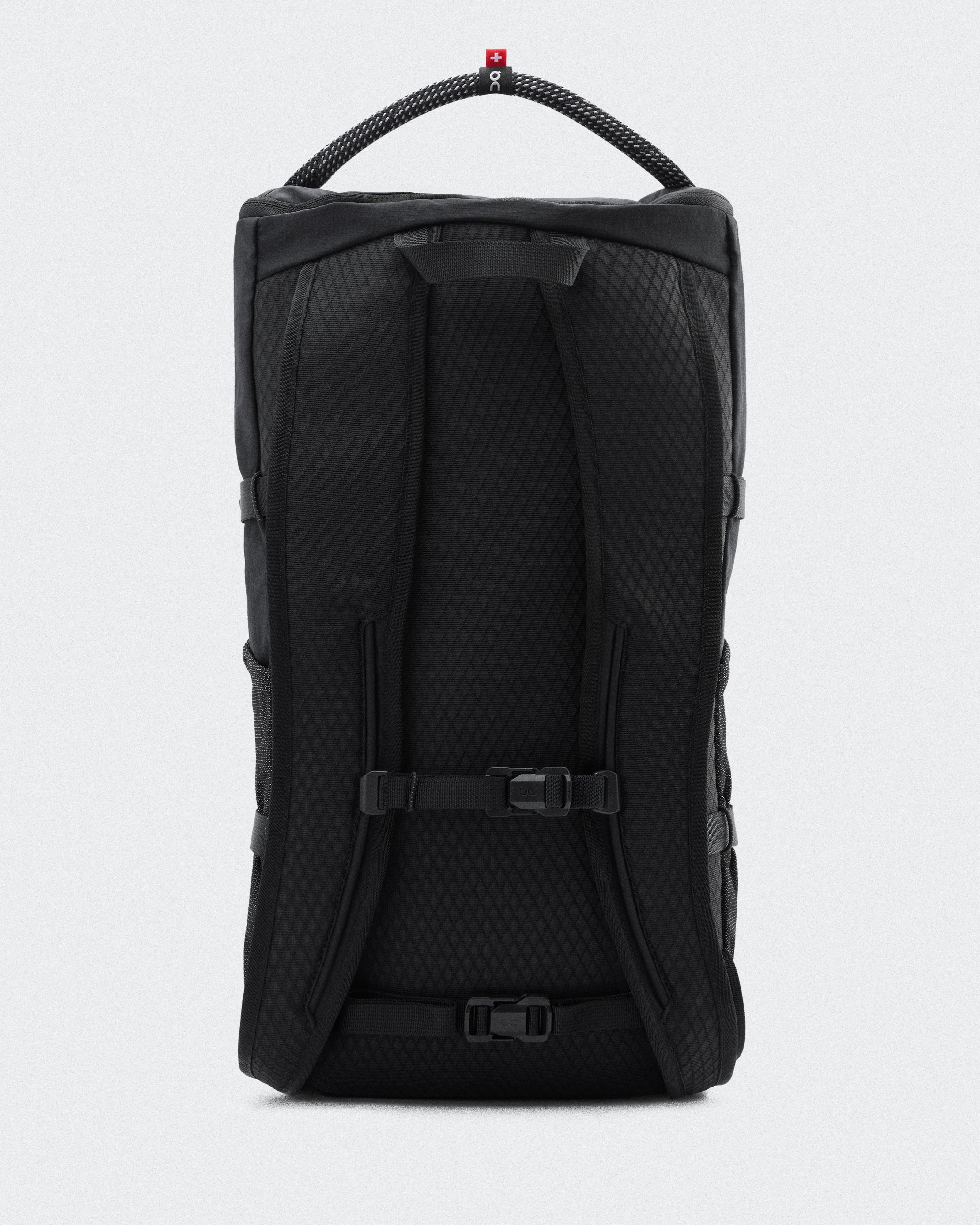 On Speed Pack 18L Beams Rei Black