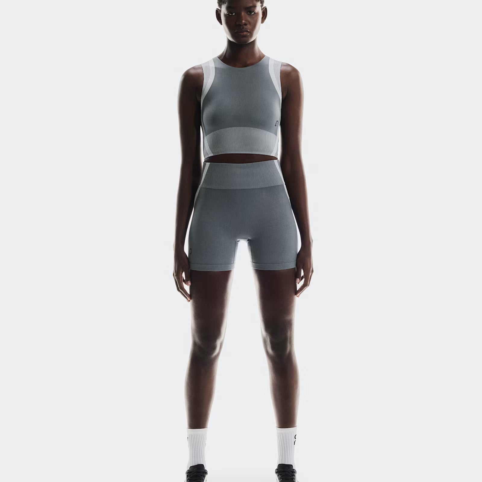 On Studio Knit Shorts Rock | Glacier (Women'S)