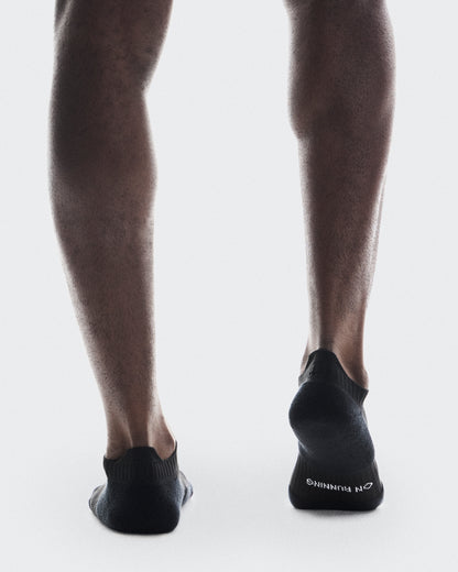 On Core Run Sock Low 2P Black