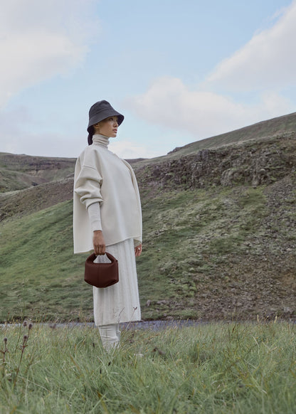 Polene Beri Textured Sandalwood