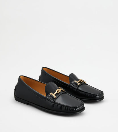 Tods City Gommino Driving Shoes In Leather Black Womens