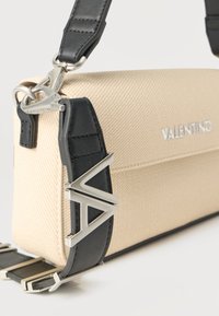 Valentino Alexia Summer Handbag Beige/Black