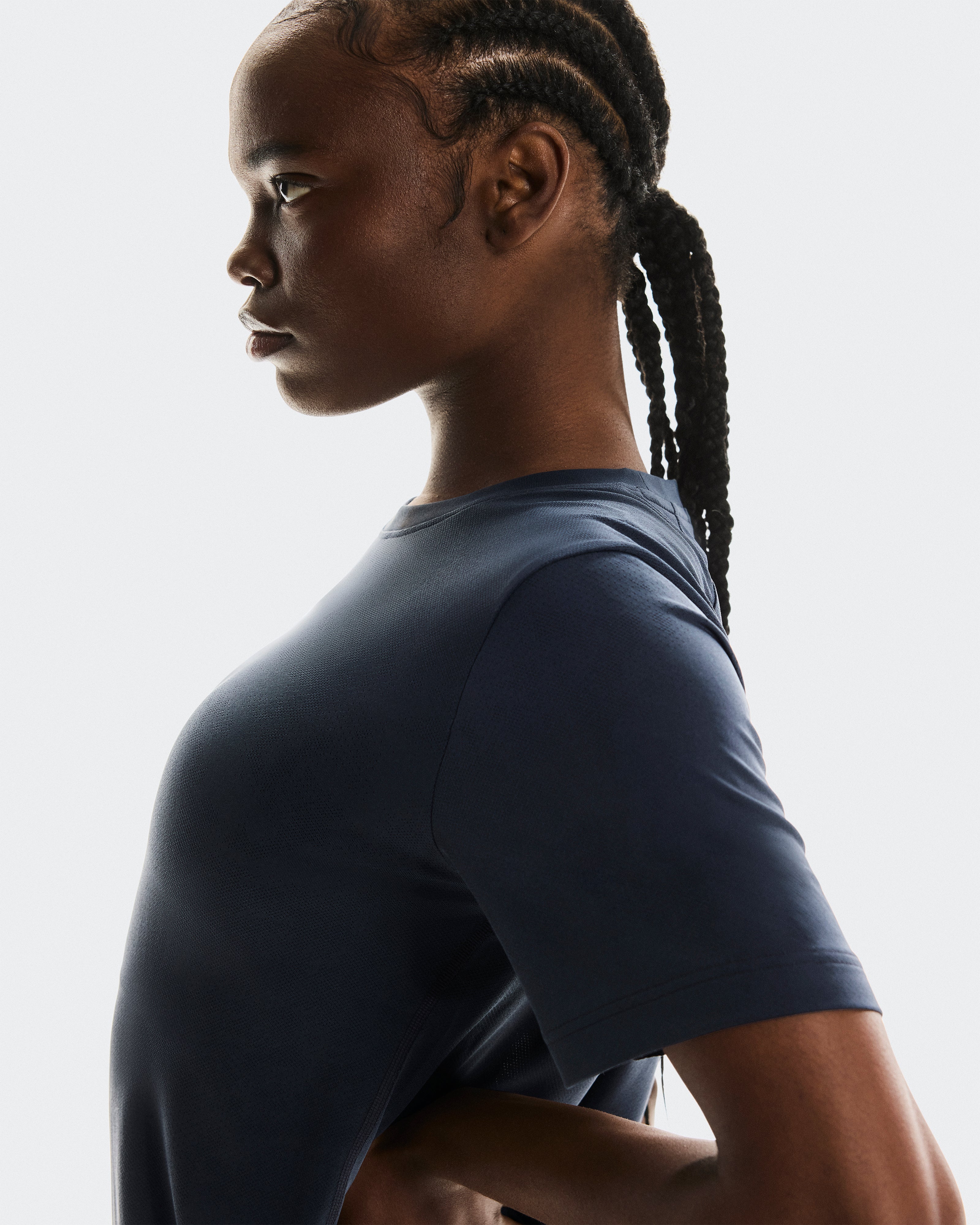 On Trail-T Navy (Women's)