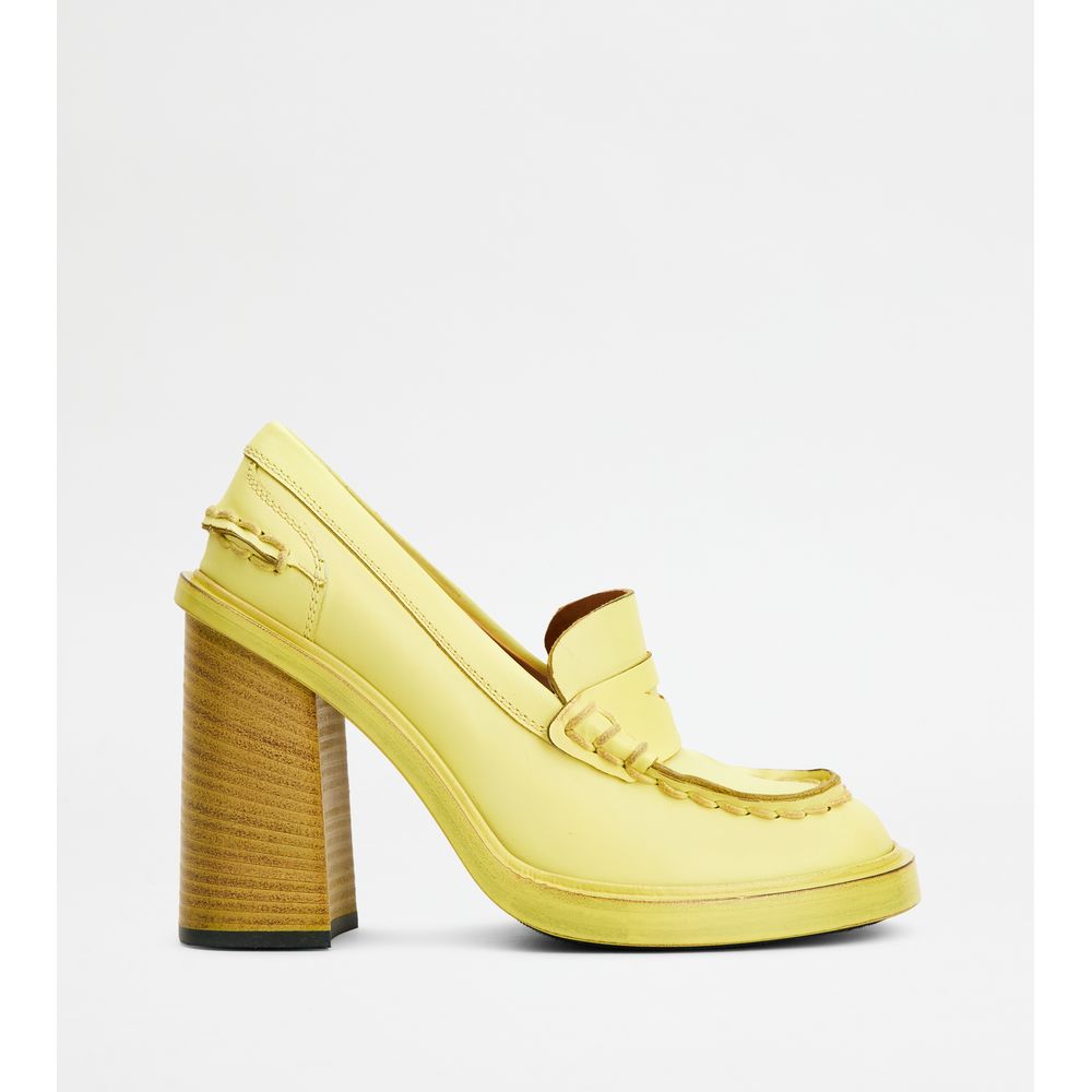 Tods Heeled Loafers In Leather Green Womens