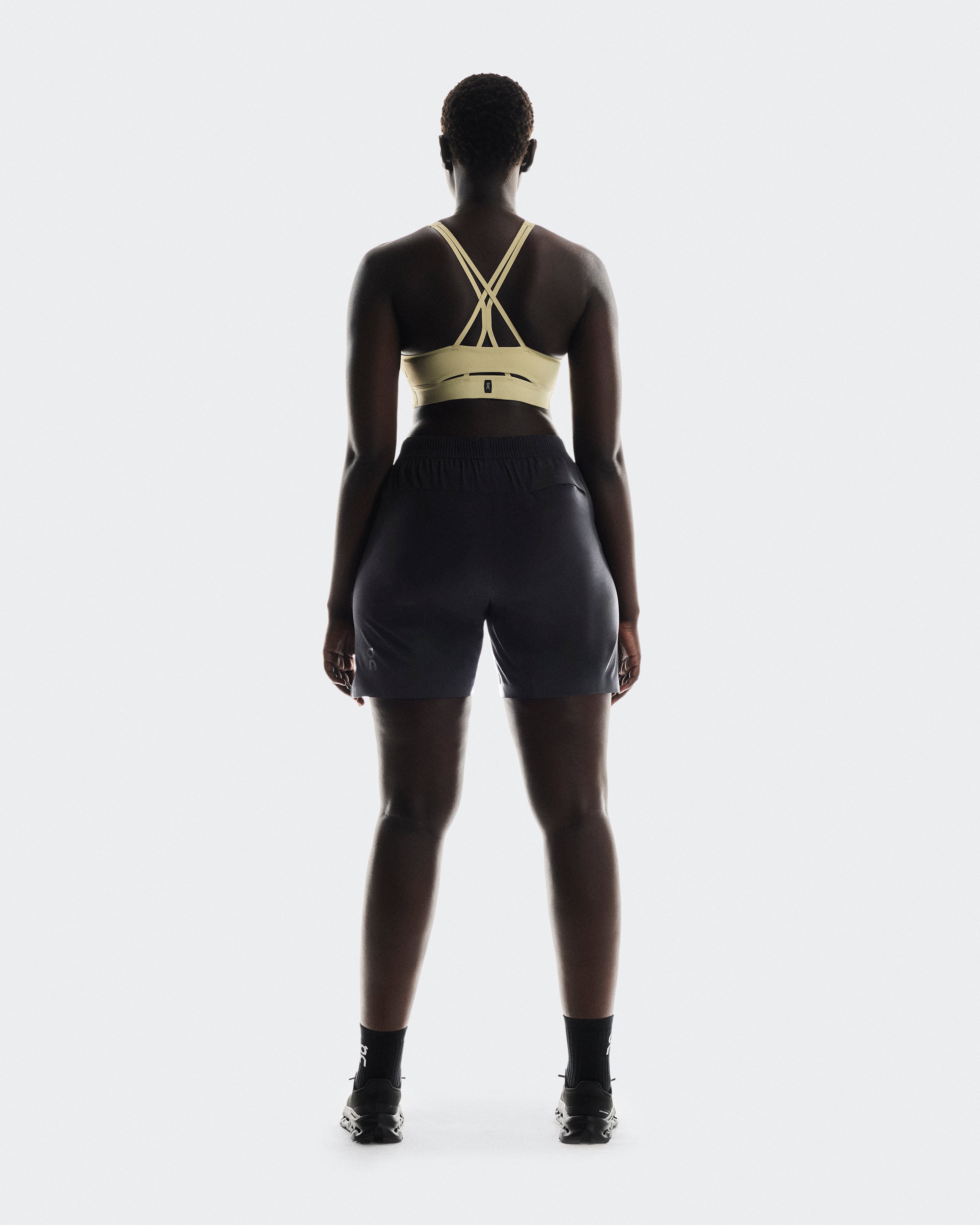 On Studio Bra Caper (Women's)