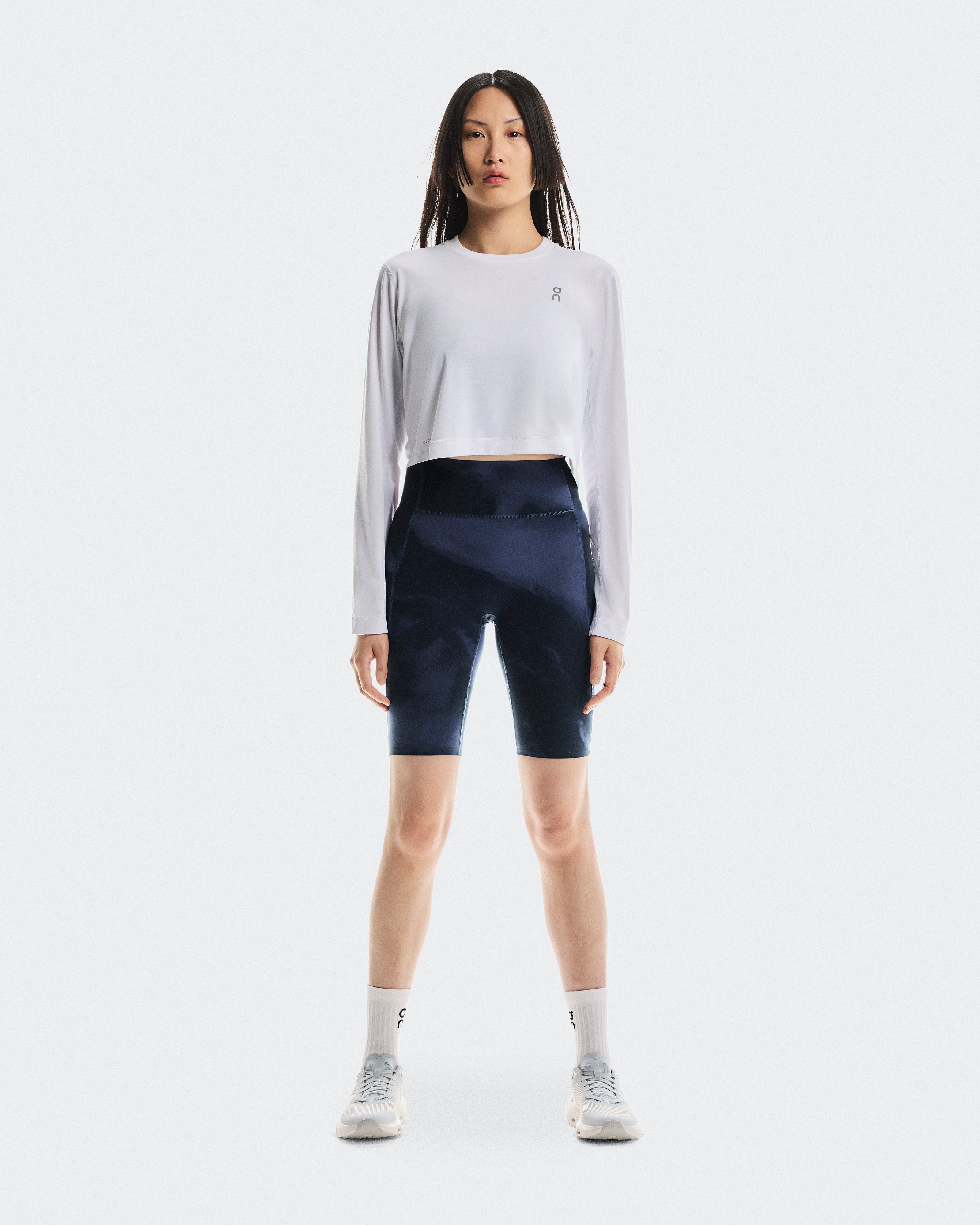 On Studio Tights Short Acai | Navy (Women's)