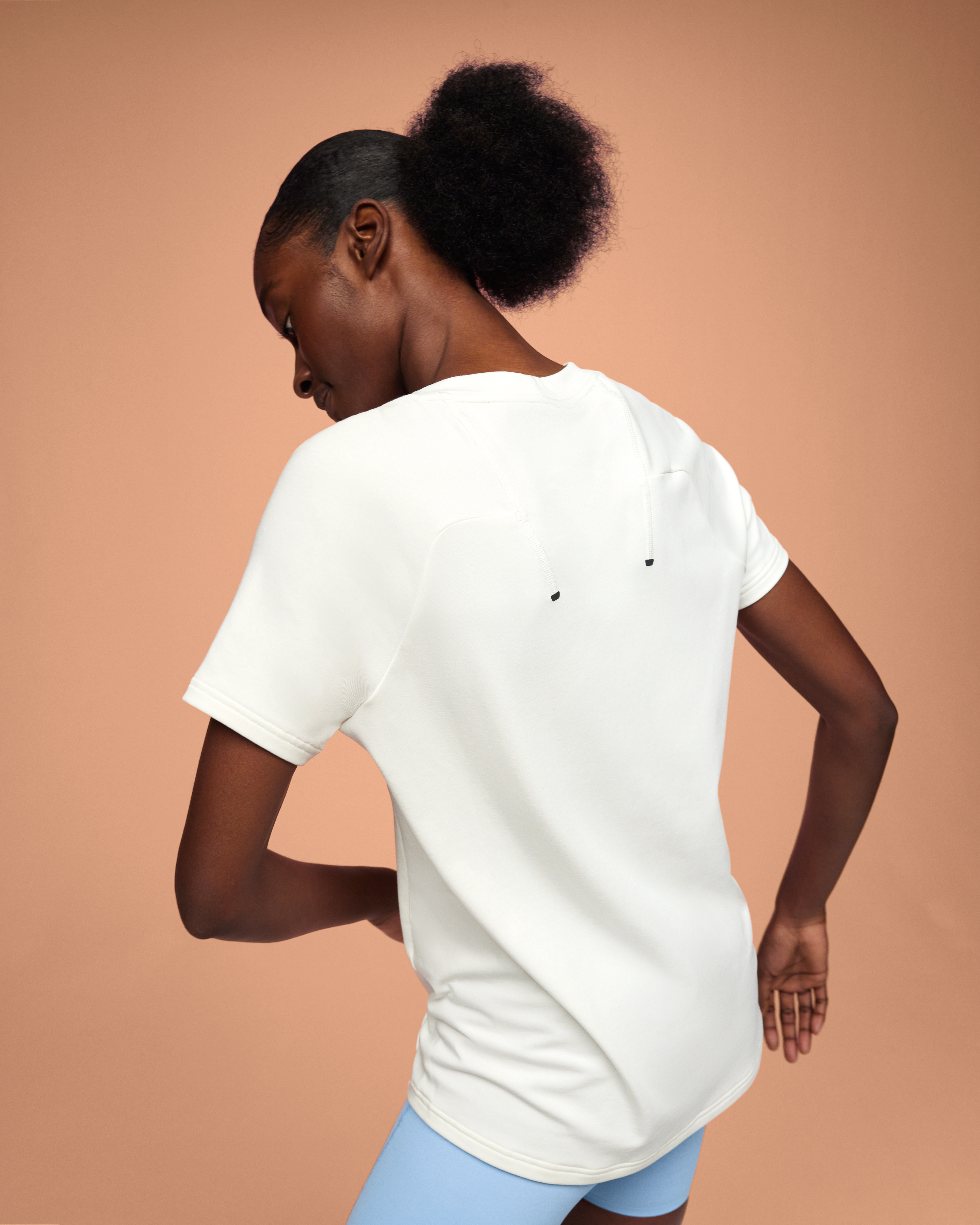 on focus-t White (Women's)