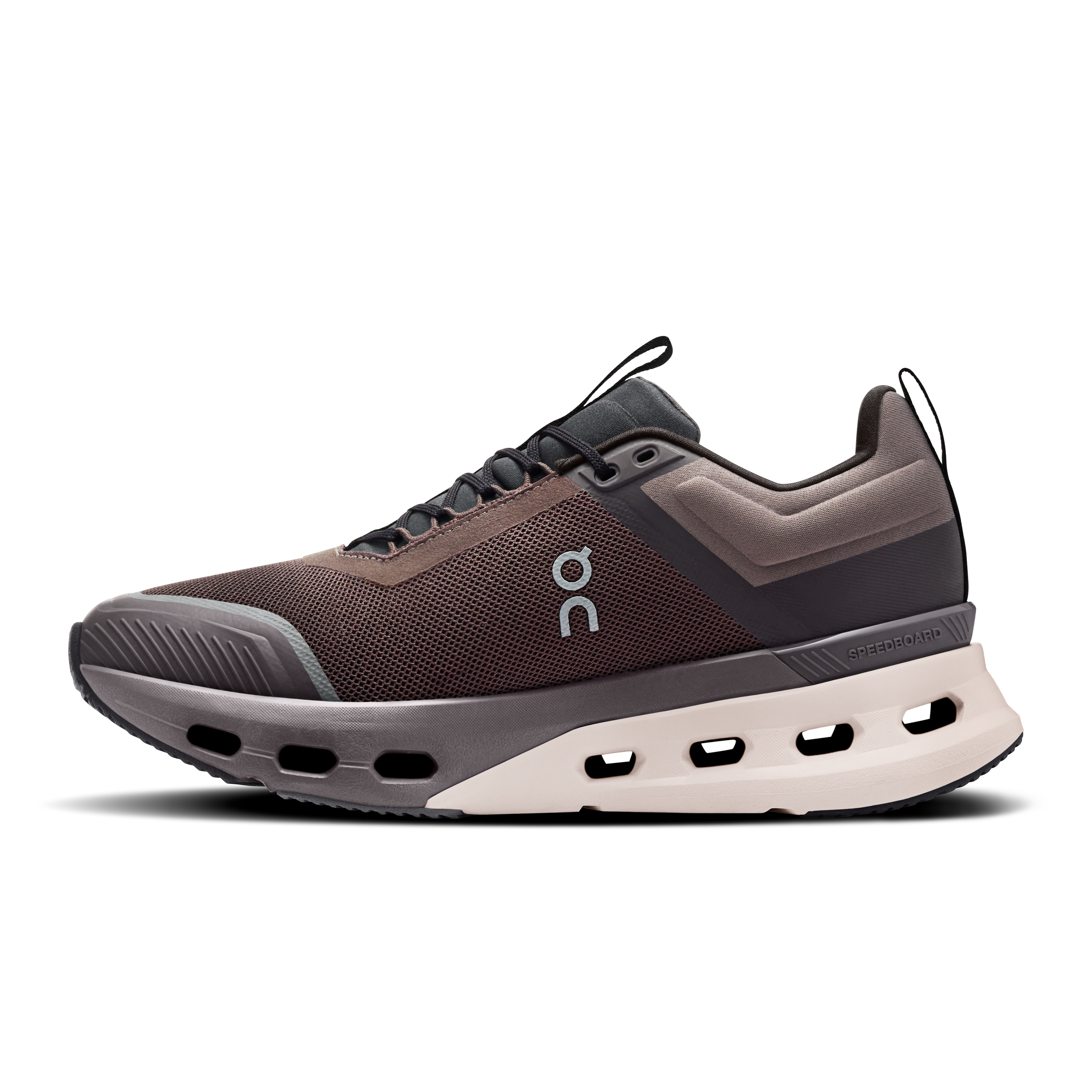 on running cloudnova x pebble black (women's)