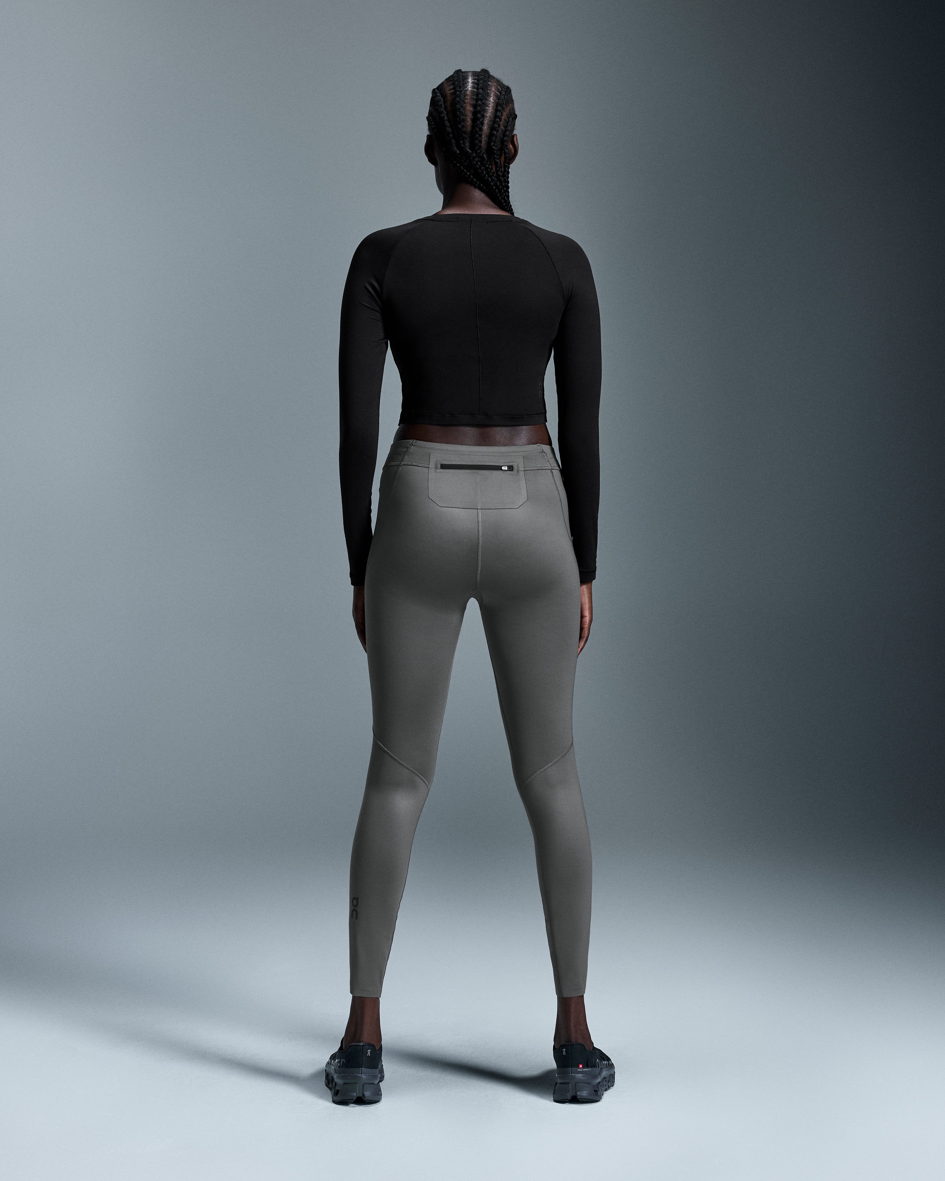 On Movement Long-T Crop Black (Women'S)