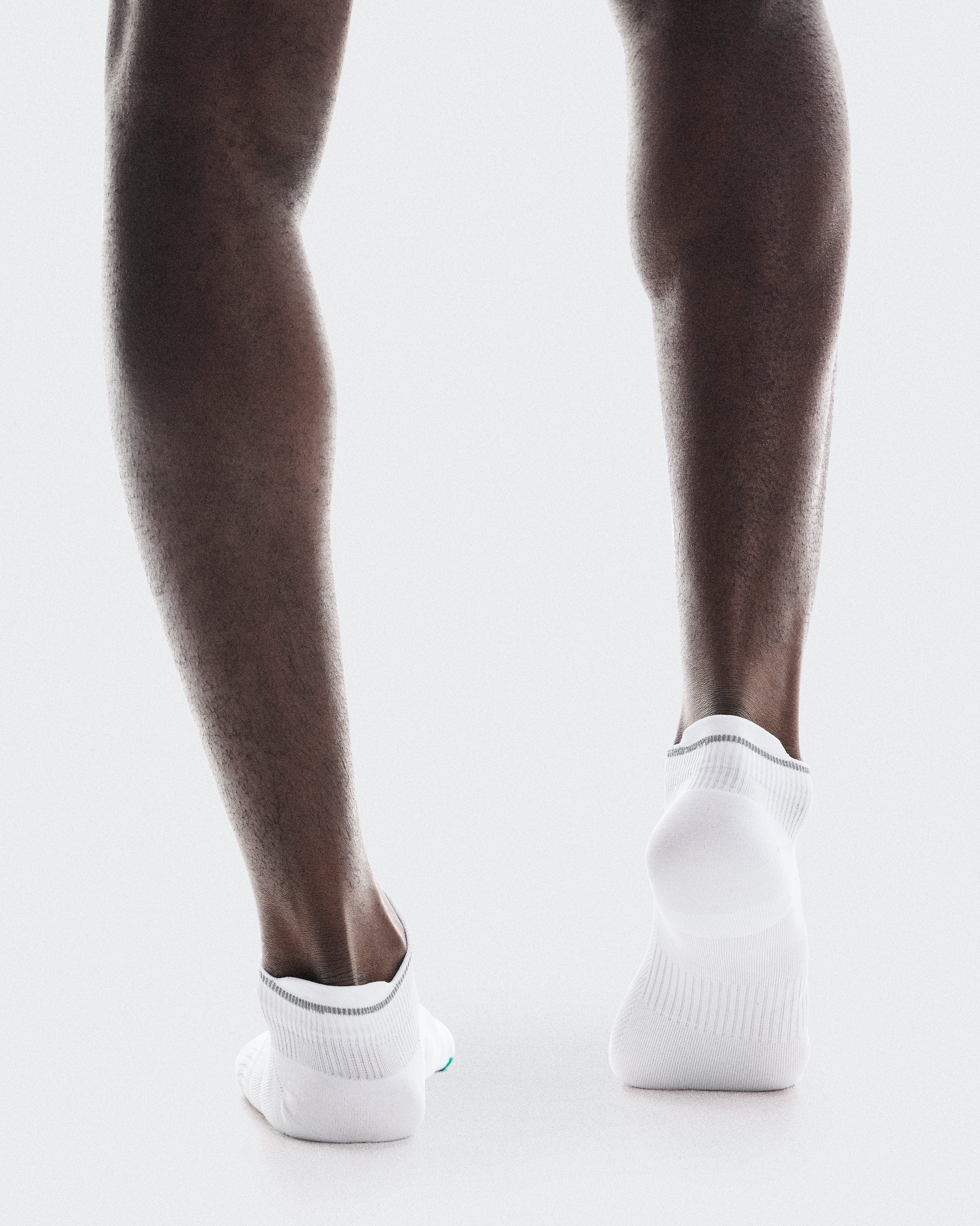 On Elite Run Sock Low White | Ivory