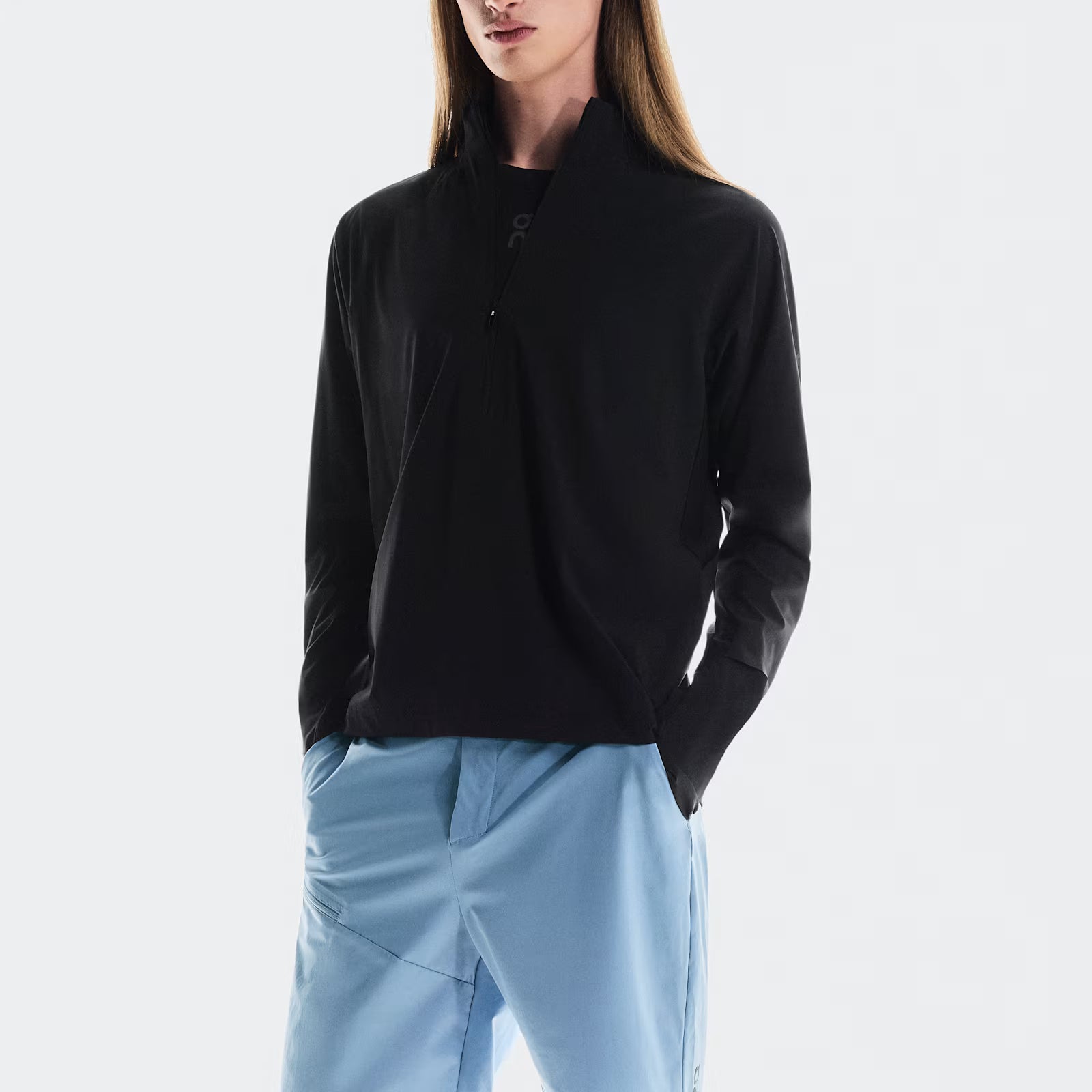 On Trek Short Chambray