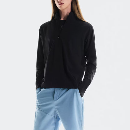 On Trek Short Chambray