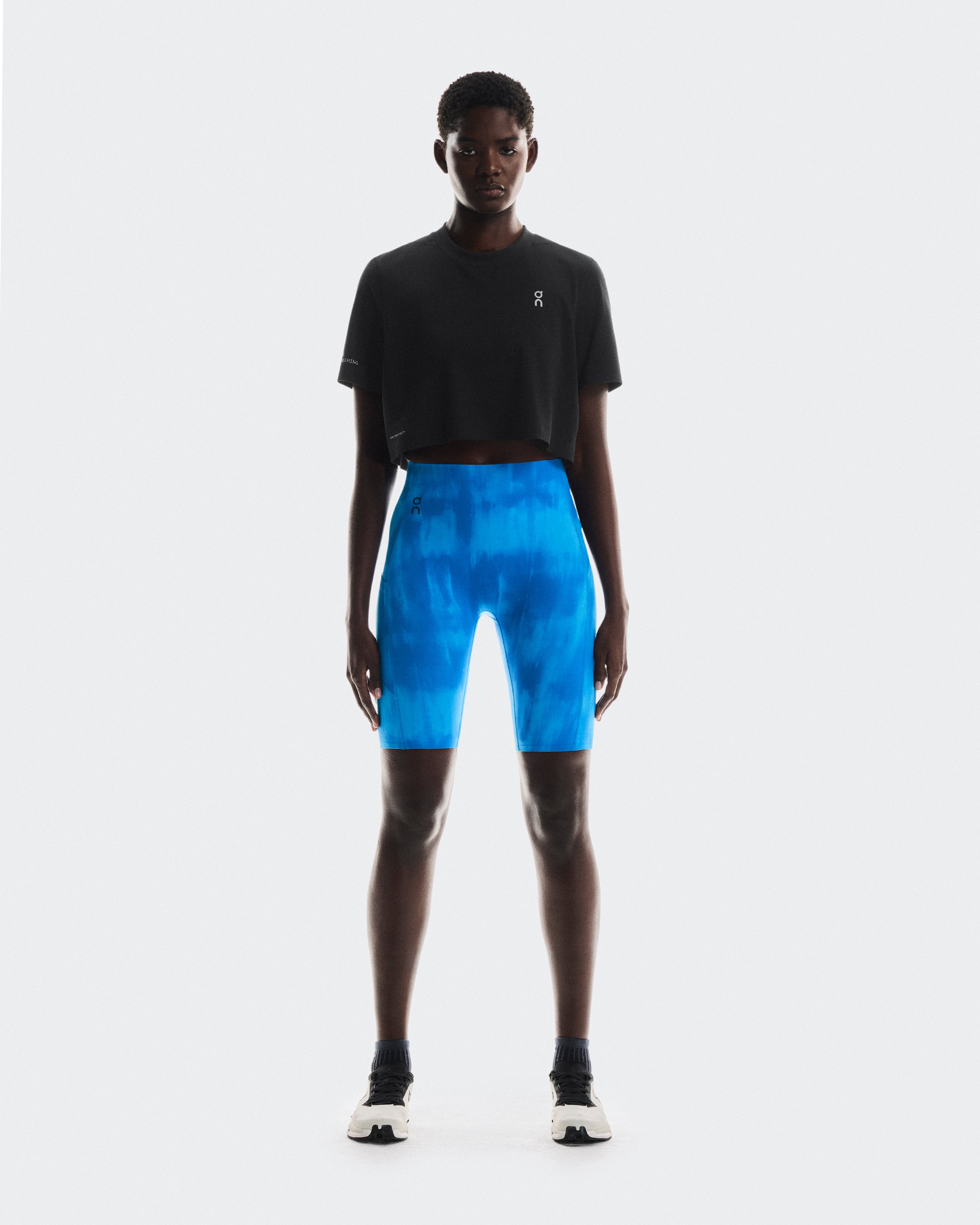 On Train-T Crop Black (Women's)