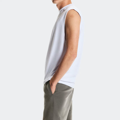 On Focus Tech Shorts Shadow